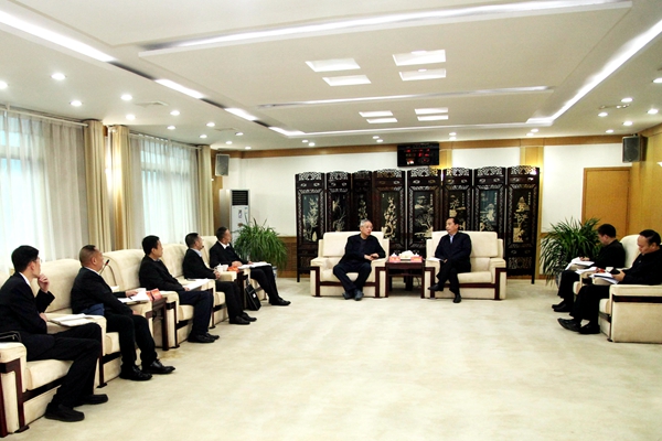 省公司梁旭董事长走访渭南市委市政府并调研指导公司工作